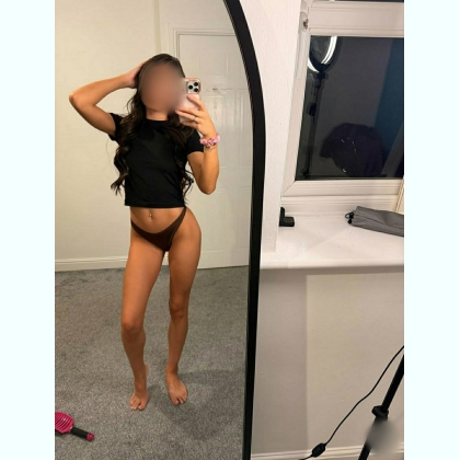 �������a , �p���a� ����� � ce�e _�e� �pe������_ 